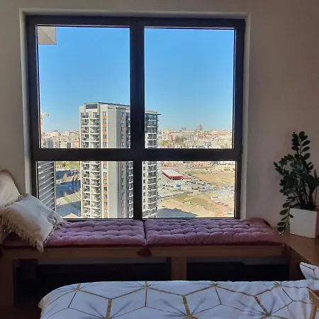 Apartment Apartwentyone - Your In *