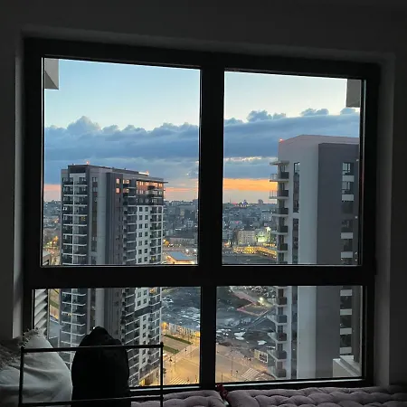 Apartwentyone - Your In