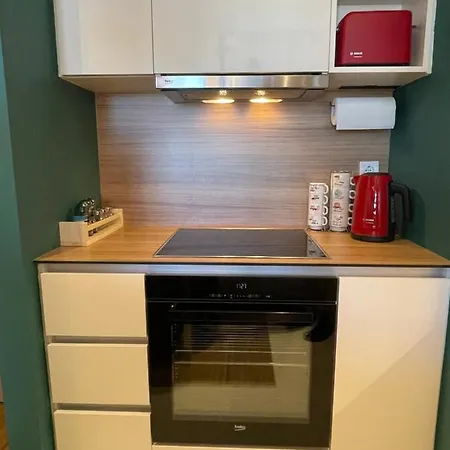 Apartwentyone - Your In